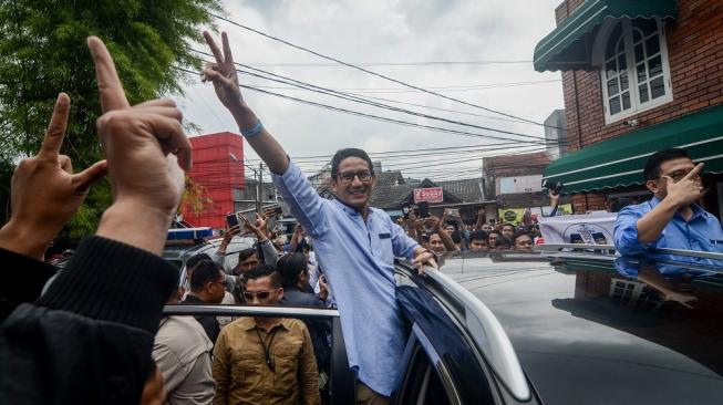 Sandiaga Uno Sindir Internal Kabinet Jokowi yang Saling Kritik