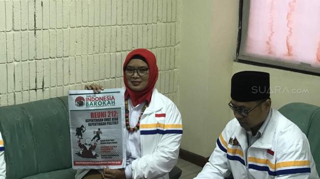 Prabowo - Sandiaga Laporkan Tabloid Indonesia Barokah ke Dewan Pers