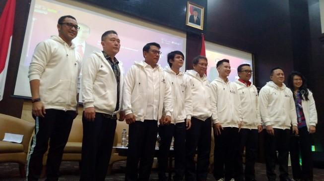 Menpora Imam Nahrawi (ketiga dari kanan) membuka turnamen Piala Presiden e-Sports 2019 di Gedung Kementerian Sekretariat Negara, Jakarta Pusat, Senin (28/1/2019). [Suara.com/Stephanus Aranditio]