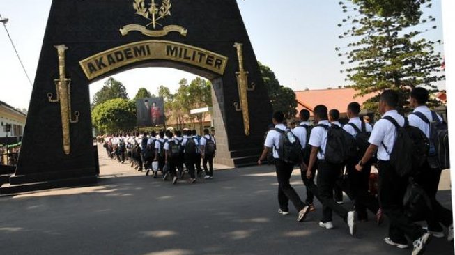 Ayo Daftar, TNI Buka Penerimaan untuk Lulusan SMP hingga S1