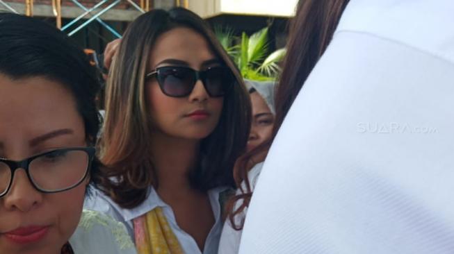 Bebas Penjara, Siska Sebut Vanessa Angel yang Minta Temani ke Surabaya