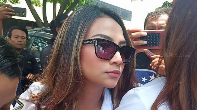 Polisi Takut Vanessa Angel Kabur Maka Dijebloskan ke Sel Tahanan