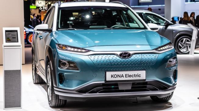 Hyundai Kona EV atau Hyundai Kona electric dalam Paris Motor Show 2018 [Shutterstock].