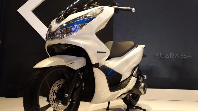 Hadirkan PCX Electric, Honda Pilih Skema Bisnis Penyewaan