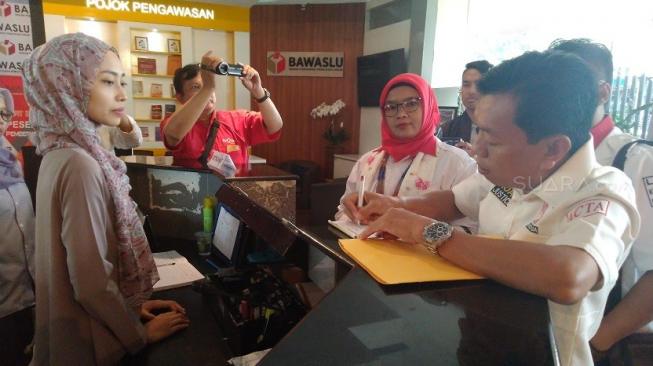 Pelapor Menkominfo ke Bawaslu: Jangan Menggiring Harus ke 01 atau 02