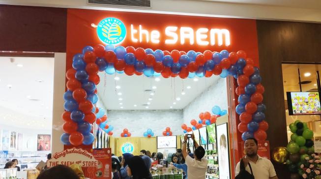Tren make up Korea di Indonesia semakin marak. (Suara.com/Firsta Nodia)