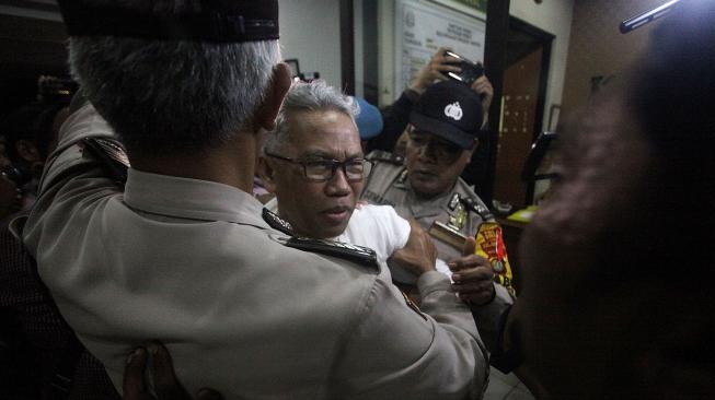 Viral Surat Diduga Tulisan Buni Yani, Nama Ahok Disebut