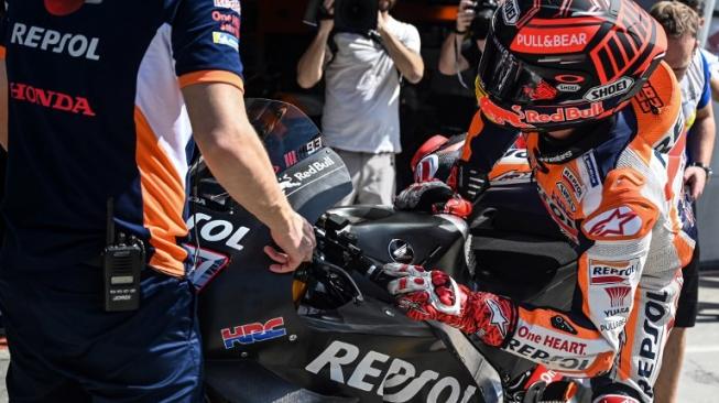 MotoGP 2019: Tak Bugar, Marquez Pimpin Hari Pertama Tes di Sepang