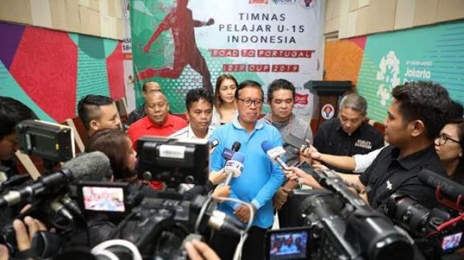 Berangkatkan Tim U-15 ke Portugal, Menpora-BLiSPI Harapkan Dukungan Sponsor