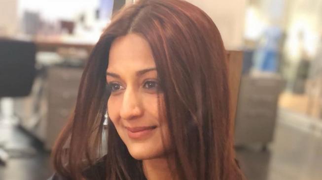 Punya 30 Persen Kesempatan Hidup Akibat Kanker, Ini Curhat Sonali Bendre