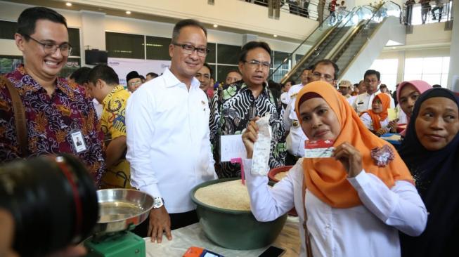 Perangi Kemiskinan, Kemensos Naikkan Jumlah Keluarga Penerima Manfaat