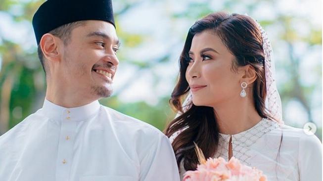 Reuben Elishama bersama istri, Shenty Feliziana (Instagram)