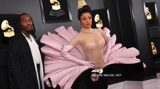 Cardi B di red carpet Grammy Award 2019. (Foto: VALERIE MACON / AFP)