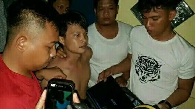 Belum 24 Jam, Polisi Bekuk Pembunuh Wanita Cantik Fitri Suryati