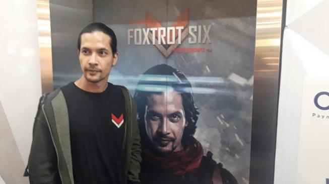 Edward Akbar dan Kimberly Ryder di XXI Plaza Indonesia, Thamrin, Jakarta Pusat, Rabu (13/2/2019). [Ismail/Suara.com] 