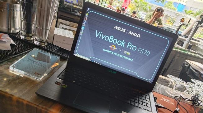 Asus Fokus Pasarkan Laptop Berprosesor AMD di Indonesia pada 2019