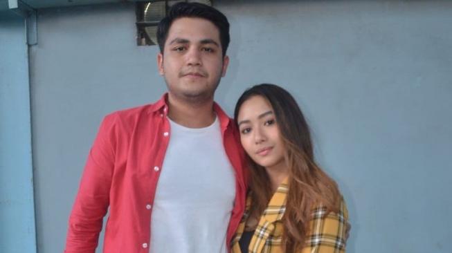 Begini Perasaan Rizky Alatas Jadi Menantu Adi Bing Slamet