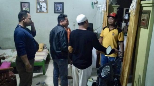 Pegawai Lion Air Tewas Membusuk di Kamar Kost Jalan Angkasa