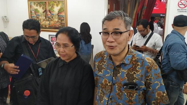 Sindiran Pedas Budiman Sudjatmiko Buat Artis Hijrah Pendukung Khilafah