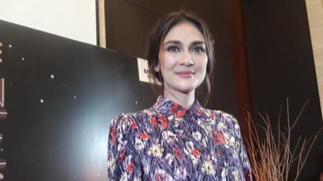 Luna Maya [Sumarni/Suara.com]