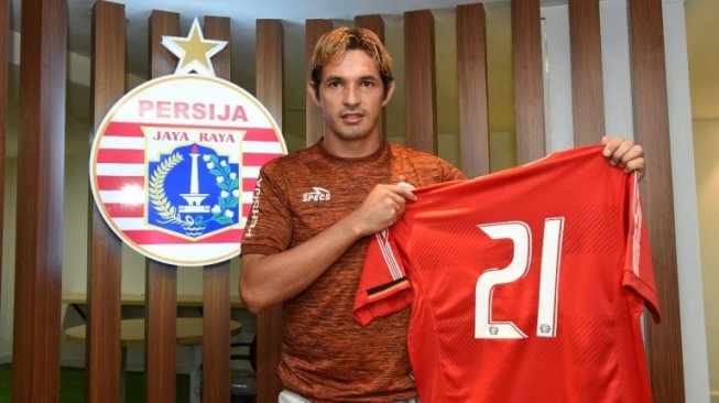 Silvio Escobar diperkenalkan sebagai pemain baru Persija Jakarta. [dok. Media Persija]