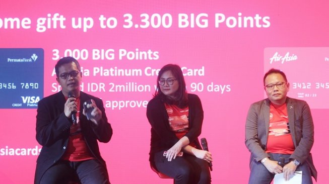 Plesiran Tanpa Batas, PermataBank Hadirkan AirAsia Debit Card