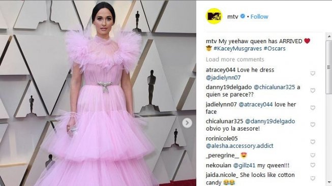 Dress Kacey Musgraves di Oscar 2019 Jadi Bahan Olok-olok Netizen