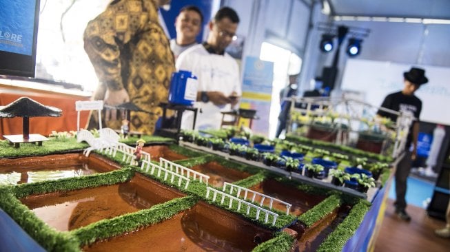 Pameran Festival Membumikan Laut sebagai masa depan bangsa di Unpad, Bandung, Jawa Barat, Selasa (26/2). [ANTARA FOTO/M Agung Rajasa]
