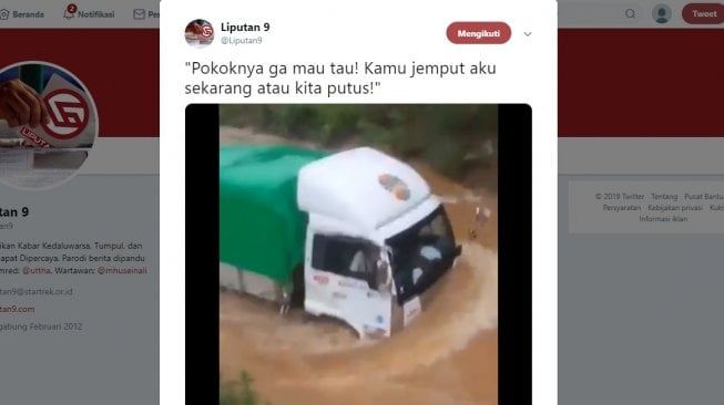 Kejar Setoran, Sopir Truk Ini Nekat Terjang Sungai dan Bikin Deg-degan. (Twitter/Liputan9)