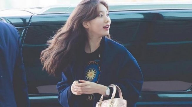 Tanpa Makeup, Bae Suzy Tampil Percaya Diri