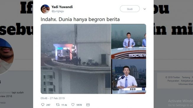 Totalitas! Stasiun Televisi Korea Ini Siarkan Berita di Tempat Ekstrim