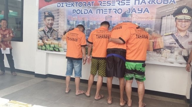 Edarkan 10 Kg Sabu dan Ribuan Ekstasi, 5 Orang Diancam Hukuman Mati