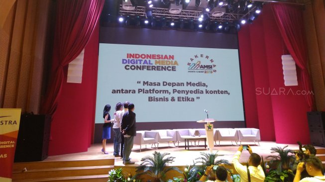 Buka Rakernas AMSI, Menkominfo Rudiantara Ajak Media Massa Perangi Hoaks