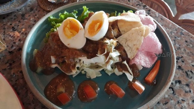 Review Restoran Romansa. (Suara.com/Dinda Rachmawati)