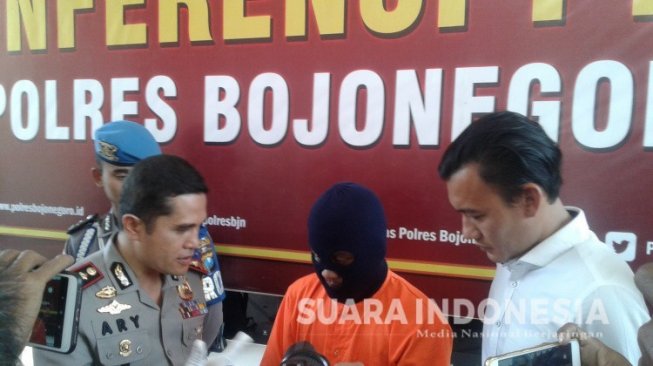 Wajah Diedit Jadi Bintang Porno, Sopir Pemeras Anak-anak Dibekuk Polisi