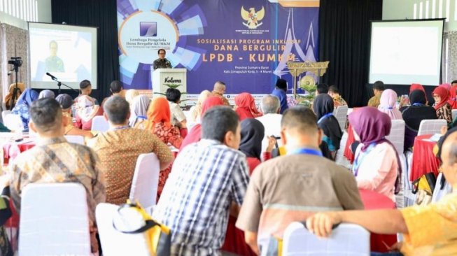 Direktur Utama LPDB-KUMKM, Braman Setyo, saat Sosialisasi Program Inklusif Dana Bergulir LPDB-KUMKM, di Kabupaten Limapuluh Kota, Sumbar. (Dok: LPDB)