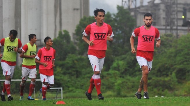 Hadapi Bali United, Semen Padang Benahi Lini Belakang