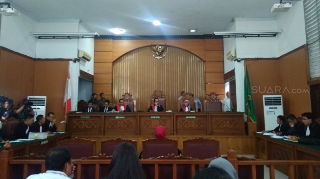 Protes Tahanan Kota Ditolak Hakim, Ratna Sarumpaet: Saya Sakit Parah