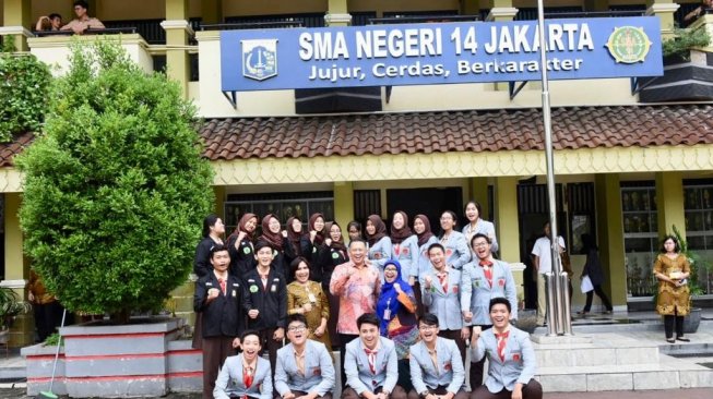 Ketua DPR Bambang Soesatyo mengisi Pembekalan Umum Siswa SMA 14 Jakarta, Rabu (6/3/2019).

