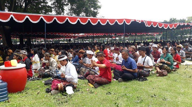 Tawur Agung Kesanga di Yogyakarta. (Suara.com/Sri Handayani)