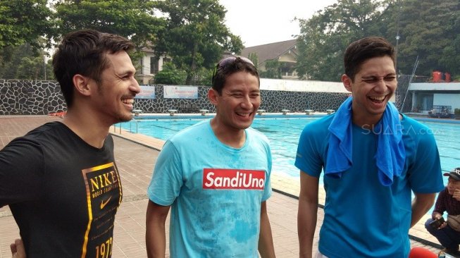 Jokowi Tawarkan Kartu Pra Kerja, Sandiaga Bangun Rumah Siap Kerja