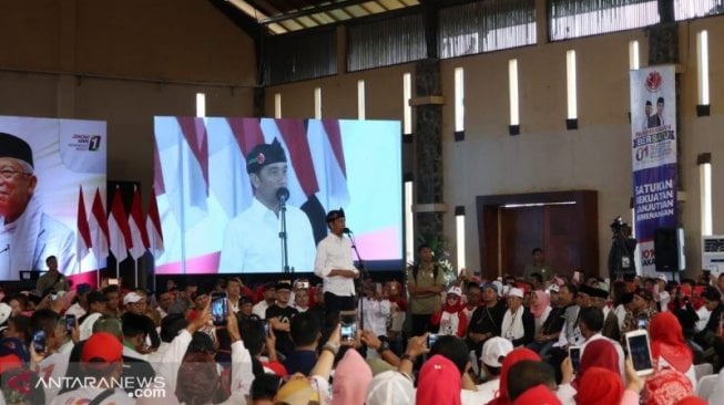 Jokowi Optimis Menang di Jawa Barat