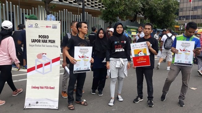 Posko Lapor Hak Pilih hadir untuk menekan angka golput dan meningkatkan partisipasi pemilih di Pemilu 2019. (Suara.com/Novian Ardiansyah)