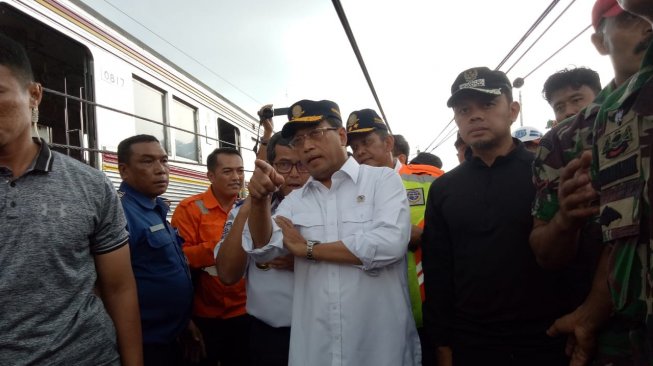 KRL Anjlok, Menhub: Besok Bisa Beroperasi Kembali