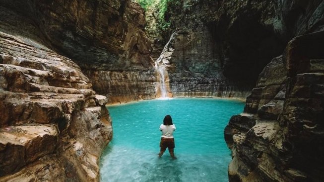 4 Air Terjun di Sumba Timur Tiap Angle Memukau Bak 