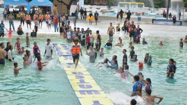 Ada Promo Khusus untuk Perempuan di SnowBay Waterpark, Buruan!