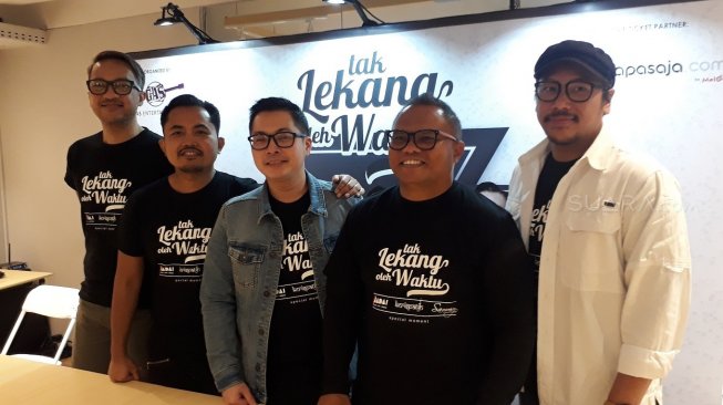 Sammy Simorangkir dan Badai kembali bereuni dengan Kerispatih dan menggelar konser "Tak Lekang oleh Waktu". (Ismail/Suara.com)