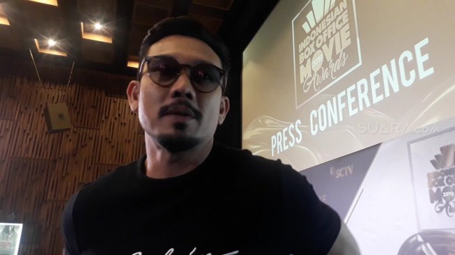 Denny Sumargo di SCTV Tower, Jakarta Pusat, Kamis (14/3/2019). [Sumarni/Suara.com]