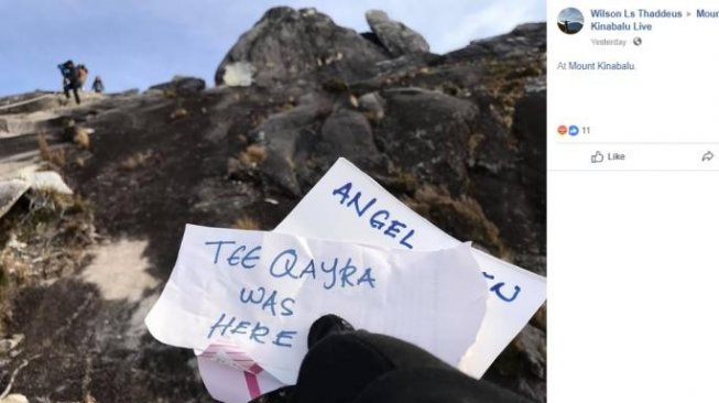 Pendaki buang sampah kertas sembarangan di Gunung Kinabalu. (Facebook/Wilson Ls Thaddeus‎)