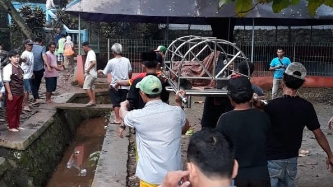 Diduga Gara-gara Mabuk, Andri Tewas Usai Jatuh dari Tembok Setinggi 3 Meter